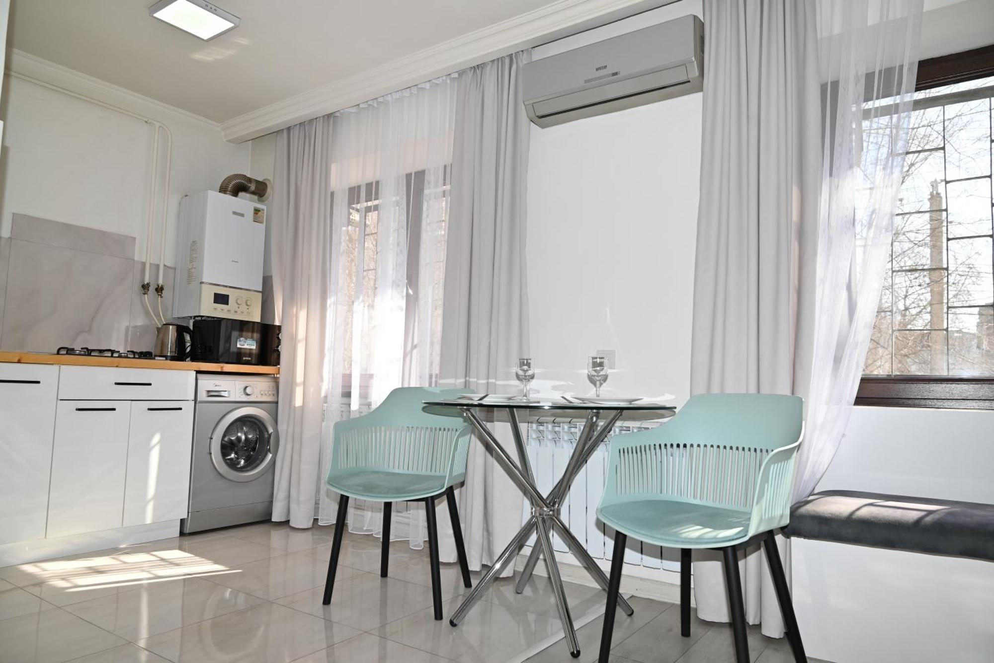 Cozy Apartment Near To The Metro H Kochar 19 Yerevan Exterior foto