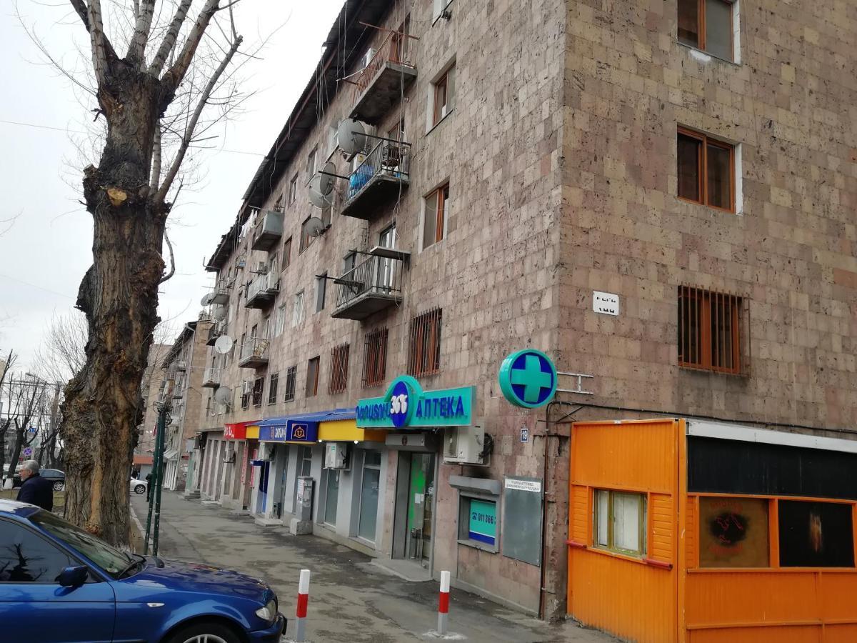 Cozy Apartment Near To The Metro H Kochar 19 Yerevan Exterior foto